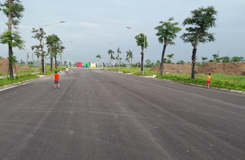 Hót chỉ 4 tỷ có ngay biệt thự lô góc 306m2 4 tầng KĐT HUD Mê Linh Thanh Lâm Đại Thịnh.